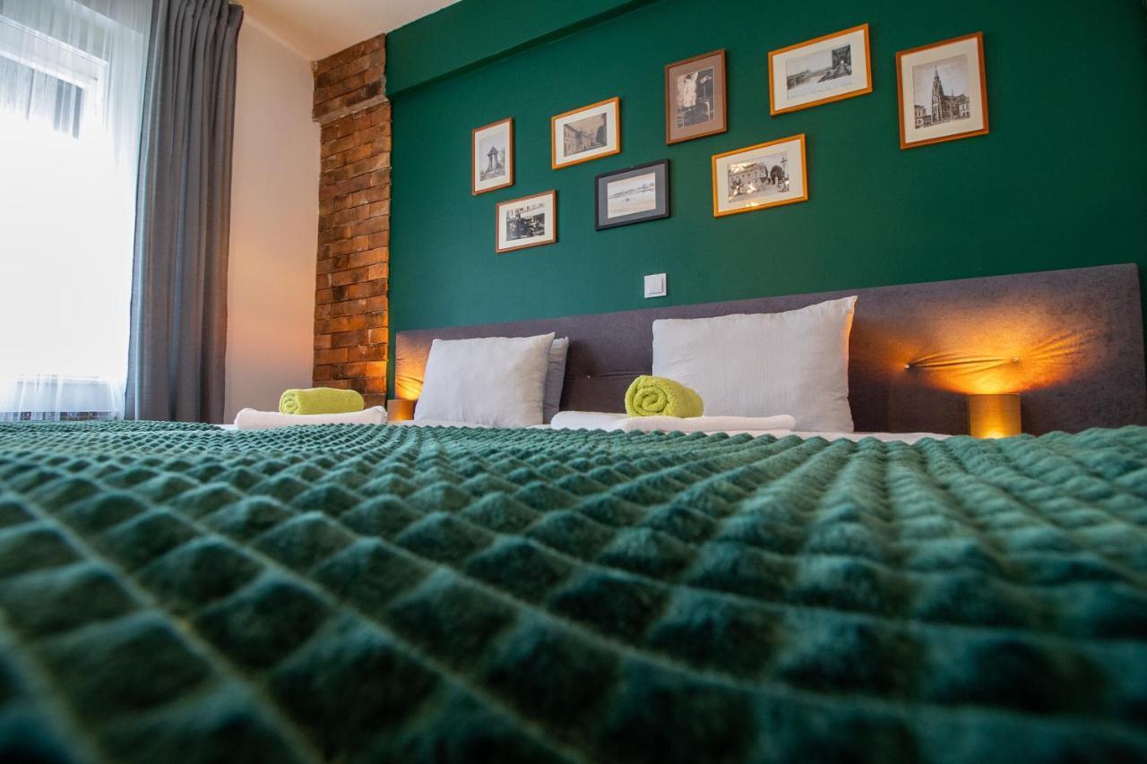 Rooms Bauman Osijek Exterior photo