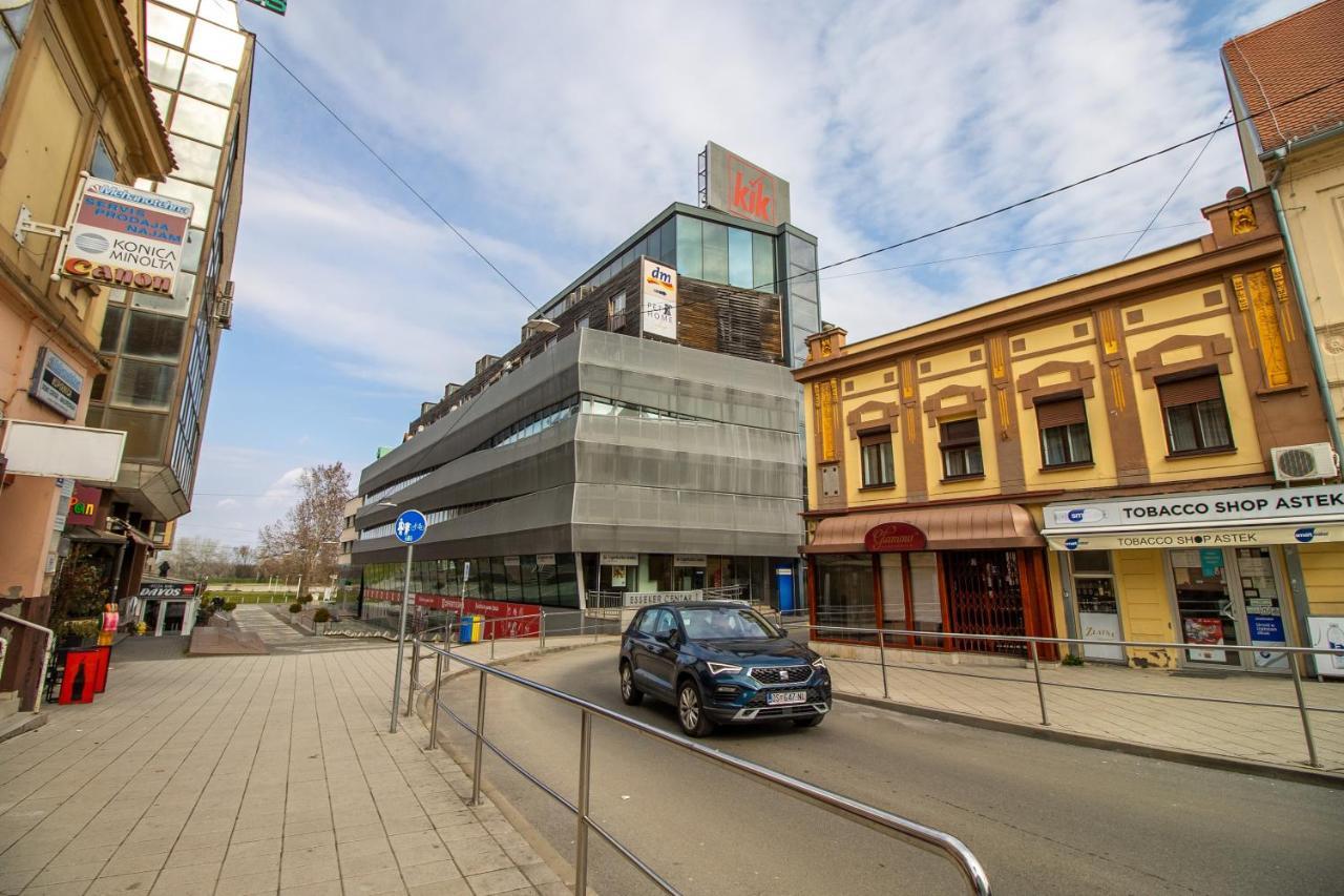 Rooms Bauman Osijek Exterior photo