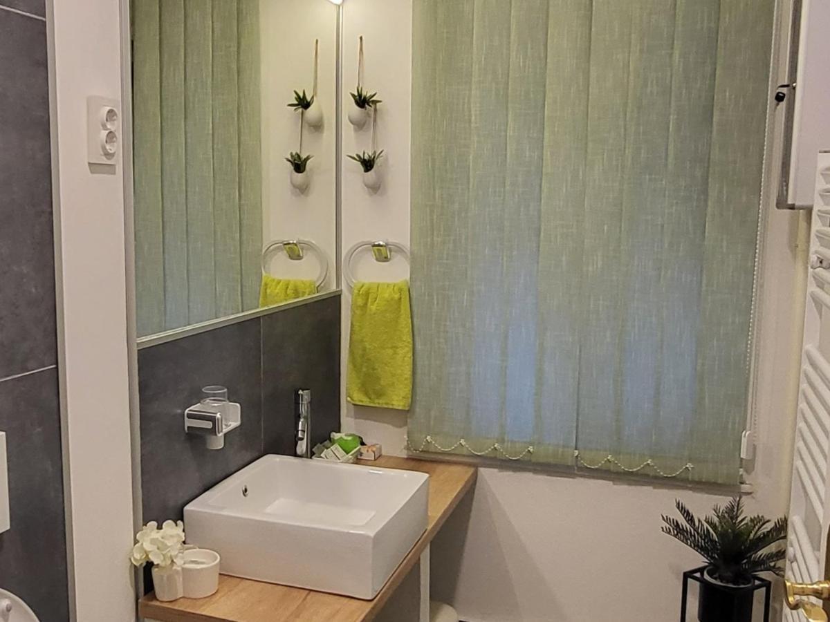 Rooms Bauman Osijek Exterior photo